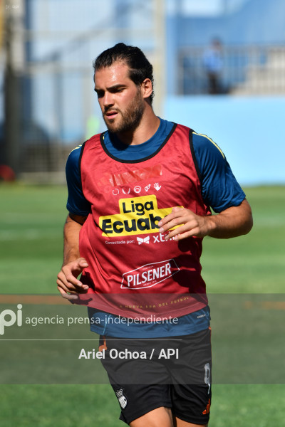 FBL-LIGAPRO-MANTA-EMELEC