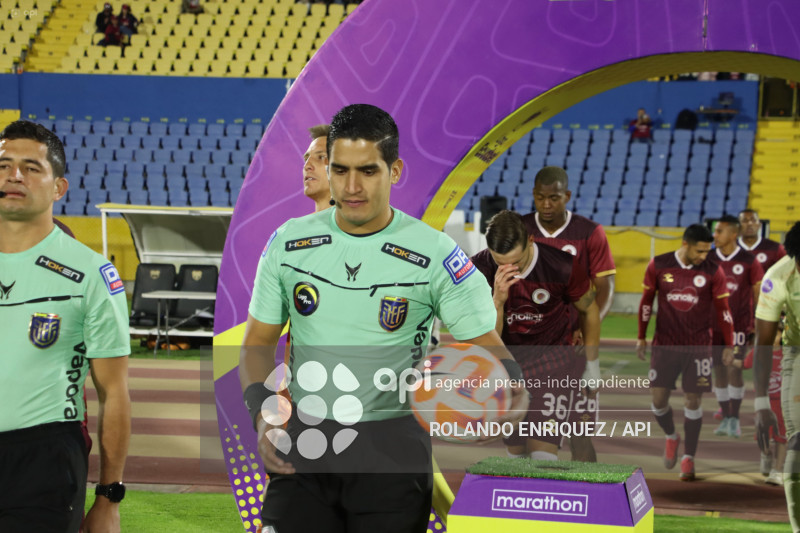 FBL LIGAECUABET VINO TINTO VS ORENSE