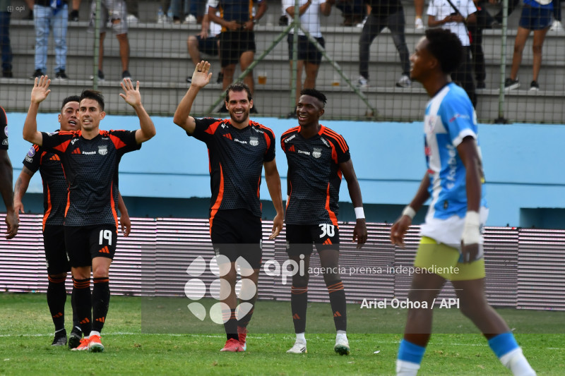 FBL-LIGAPRO-MANTA-EMELEC