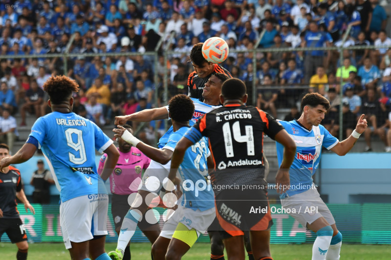 FBL-LIGAPRO-MANTA-EMELEC