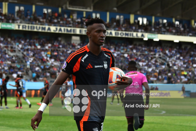 FBL-LIGAPRO-MANTA-EMELEC