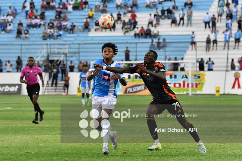 FBL-LIGAPRO-MANTA-EMELEC
