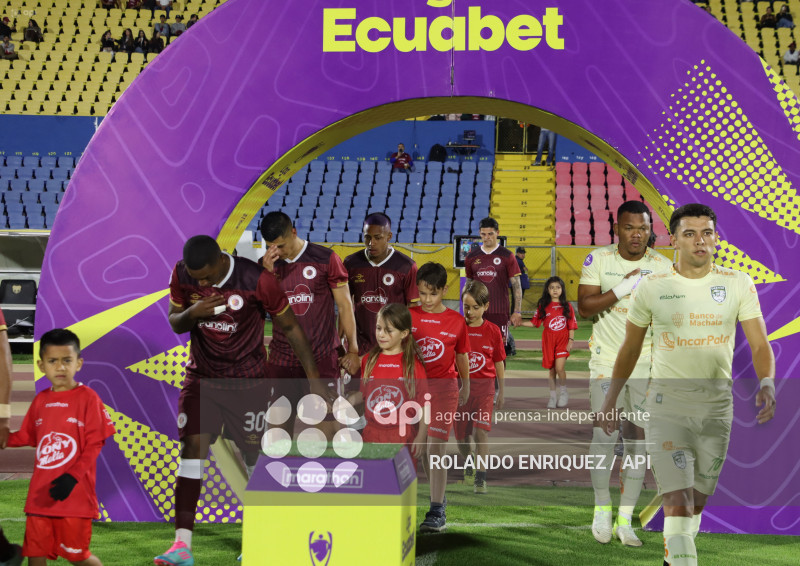FBL LIGAECUABET VINO TINTO VS ORENSE