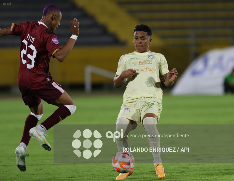 FBL LIGAECUABET VINO TINTO VS ORENSE