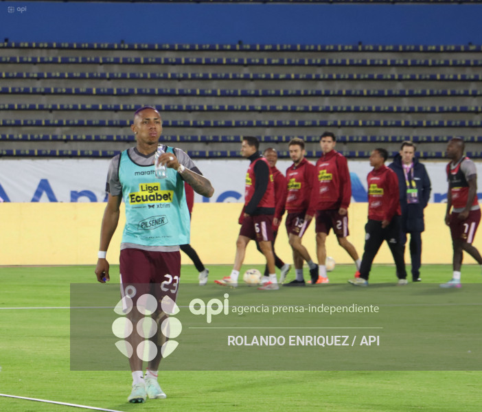 FBL LIGAECUABET VINO TINTO VS ORENSE