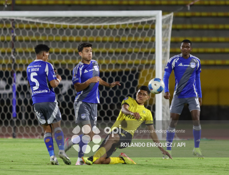 FBL COPA ECUADOR MIGUEL ITURRALDE VS EMELEC