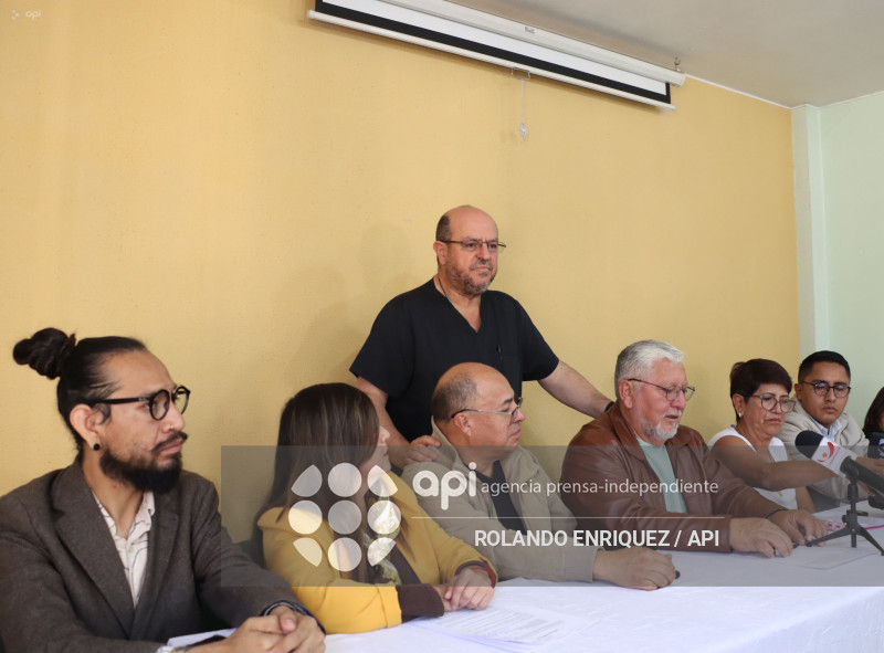 FEDERACION DE MEDICOS CRISIS SALUD