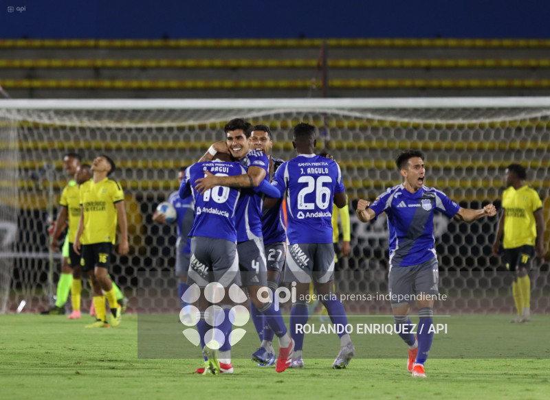 FBL COPA ECUADOR MIGUEL ITURRALDE VS EMELEC