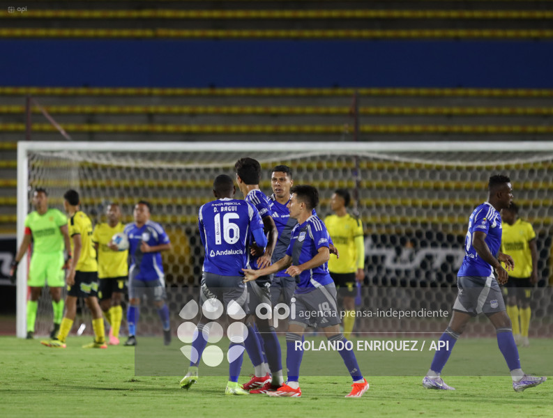 FBL COPA ECUADOR MIGUEL ITURRALDE VS EMELEC