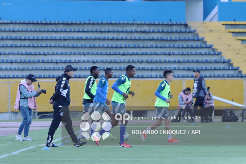 FBL COPA ECUADOR MIGUEL ITURRALDE VS EMELEC