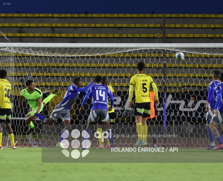 FBL COPA ECUADOR MIGUEL ITURRALDE VS EMELEC