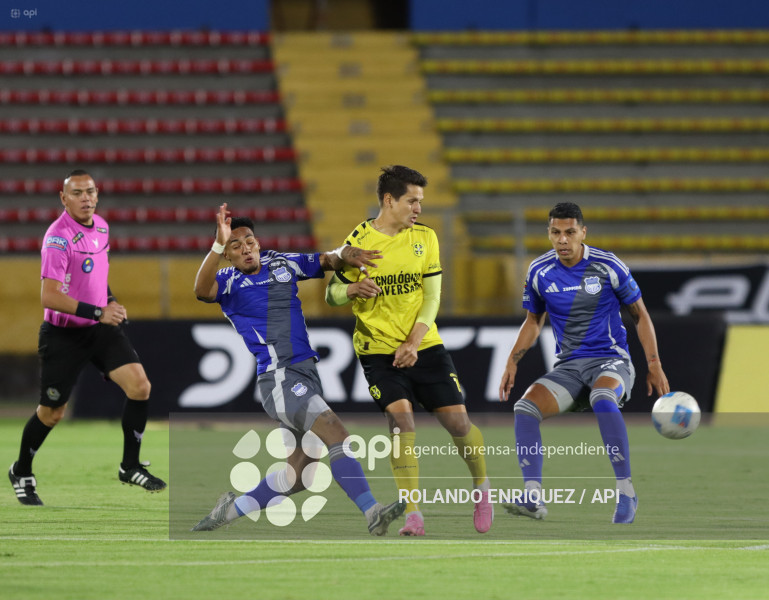 FBL COPA ECUADOR MIGUEL ITURRALDE VS EMELEC