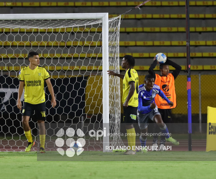 FBL COPA ECUADOR MIGUEL ITURRALDE VS EMELEC