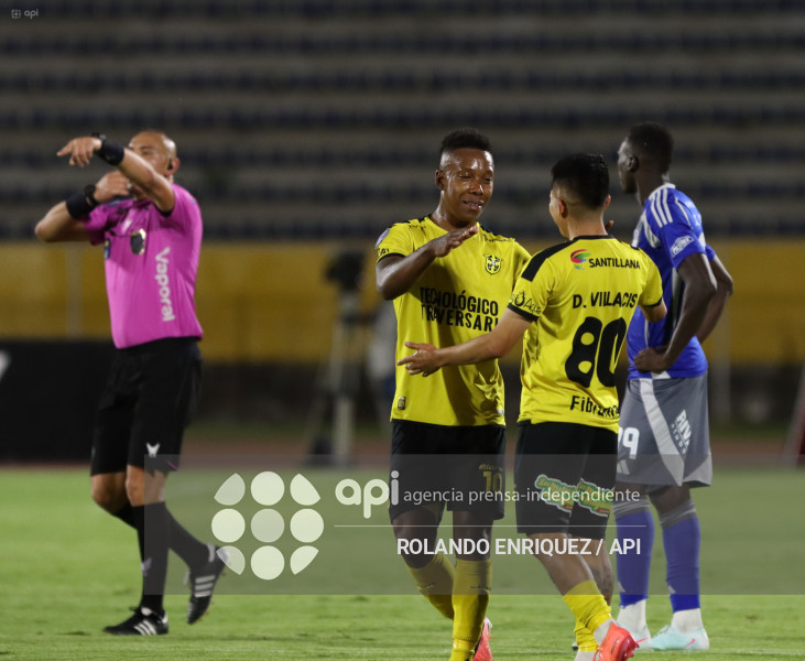 FBL COPA ECUADOR MIGUEL ITURRALDE VS EMELEC