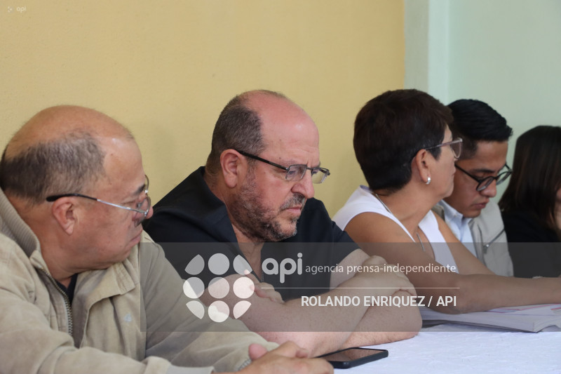 FEDERACION DE MEDICOS CRISIS SALUD