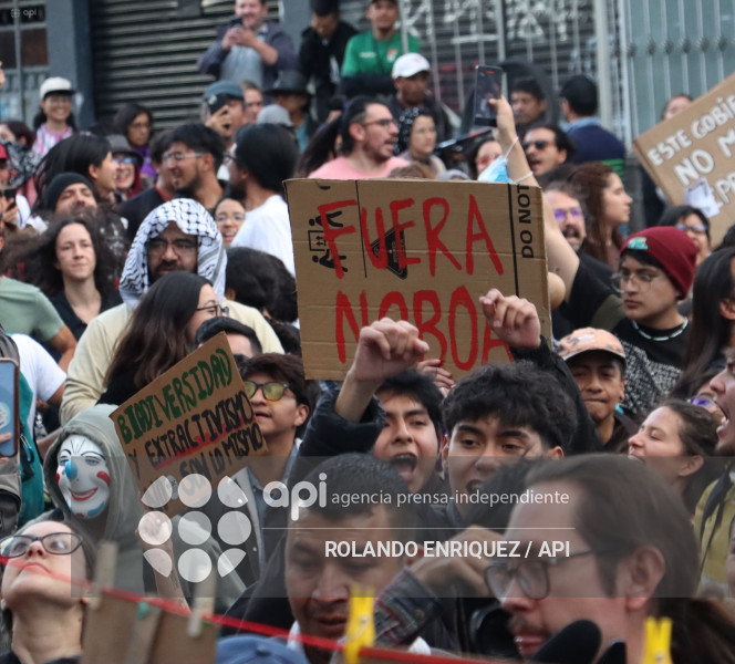 MARCHAS Y PLANTONES MINISTERIOS