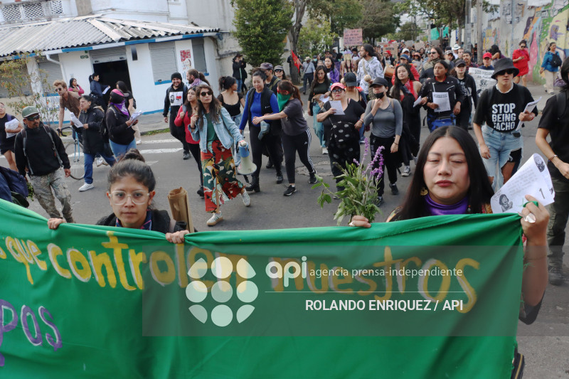 MARCHAS Y PLANTONES MINISTERIOS