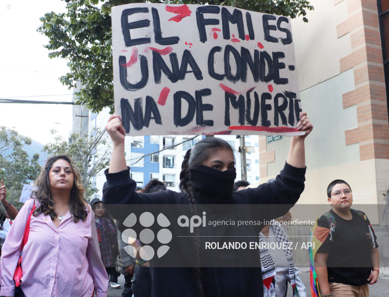 MARCHAS Y PLANTONES MINISTERIOS