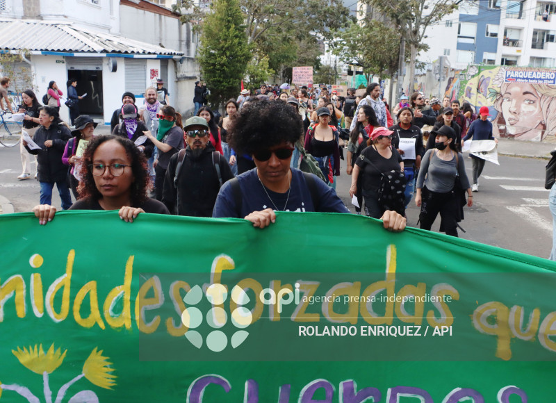 MARCHAS Y PLANTONES MINISTERIOS
