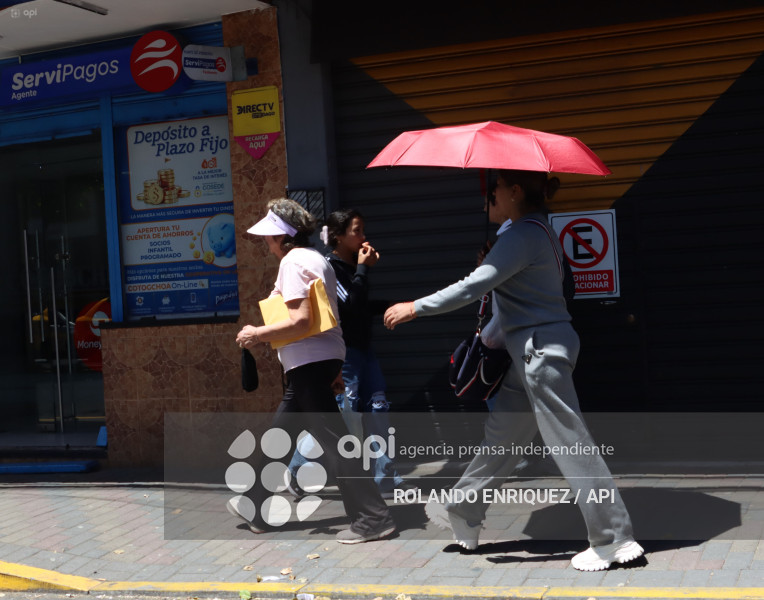 RADIACION SOLAR EN QUITO