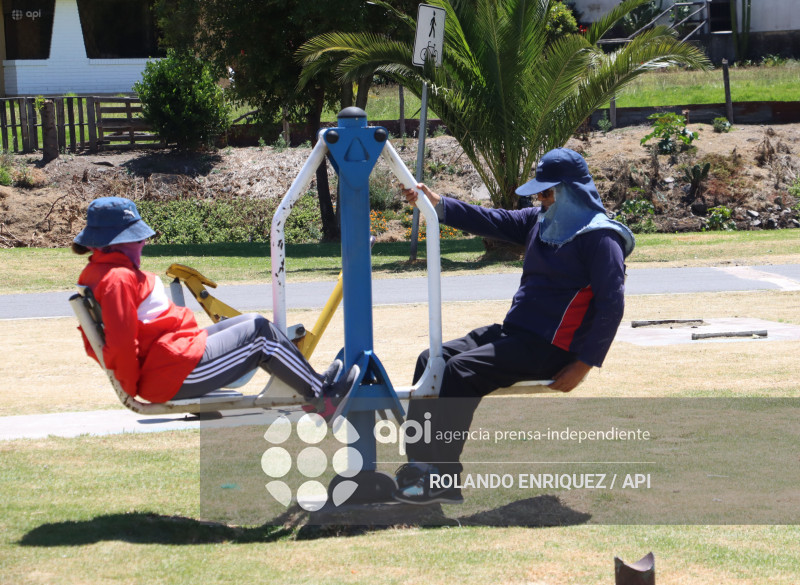 RADIACION SOLAR EN QUITO