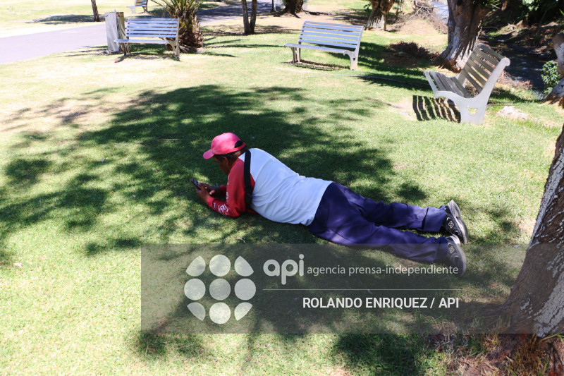 RADIACION SOLAR EN QUITO