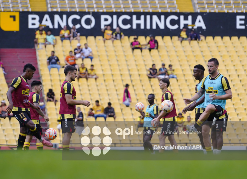 FBL-LIGAECUABET-BARCELONA-ORENSE