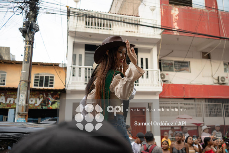 CABALGATA FIESTAS DE ESMERALDAS