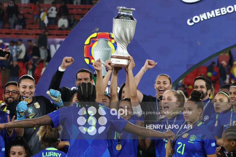 FINAL COPA AMERICA FEMENINA      COLOMBIA VS BRASIL