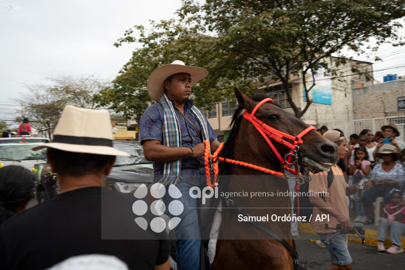 CABALGATA FIESTAS DE ESMERALDAS