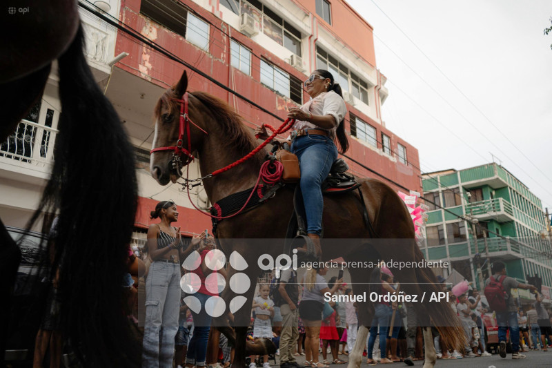 CABALGATA FIESTAS DE ESMERALDAS