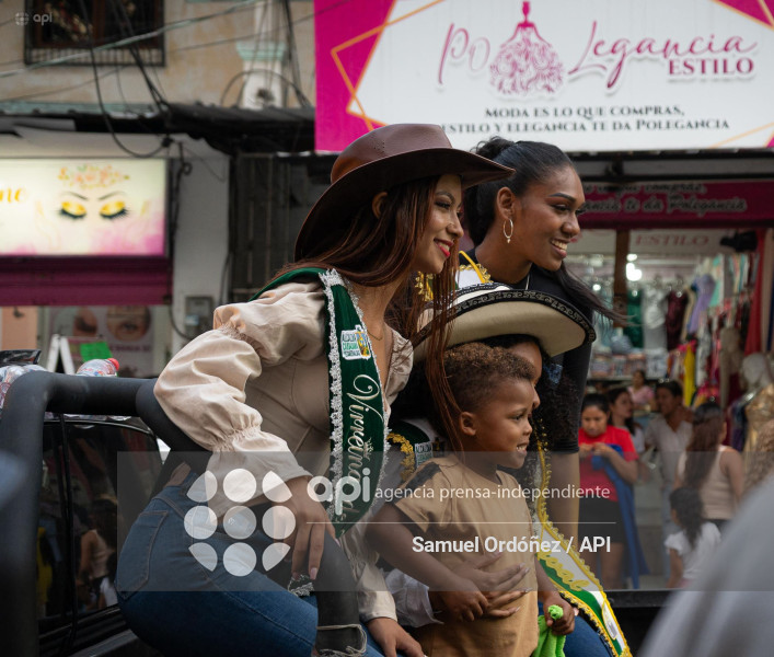 CABALGATA FIESTAS DE ESMERALDAS