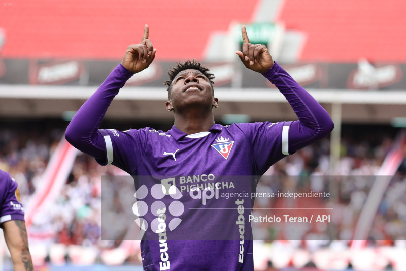 FBL LIGA ECUABET LIGA DE QUITO VS MUSHUC RUNA