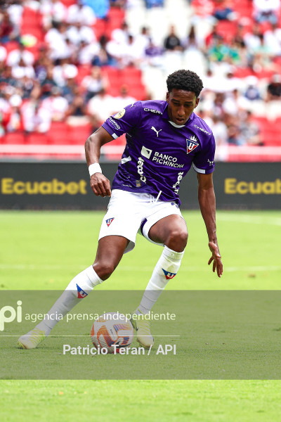 FBL LIGA ECUABET LIGA DE QUITO VS MUSHUC RUNA