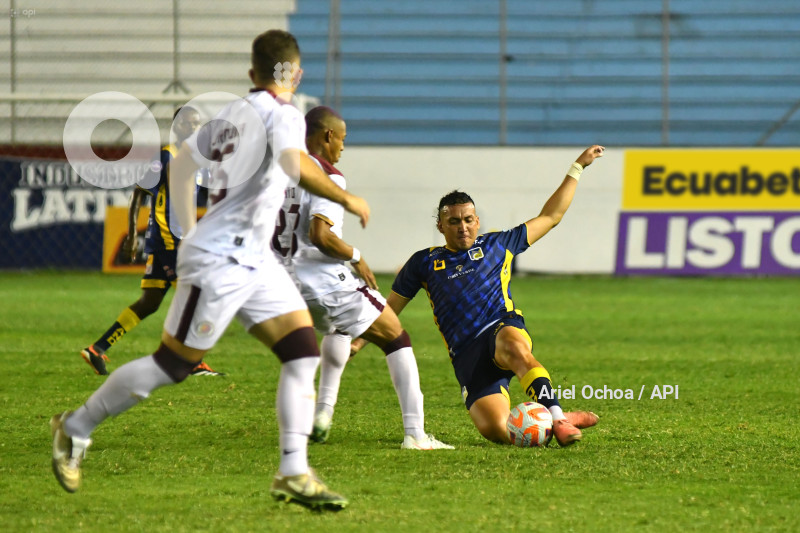 FBL-LIGAPRO-DELFIN-VINO TINTO