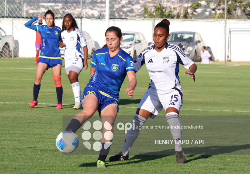 FBL SUPERLIGA FEMENINA ESPUCE VS EMELEC