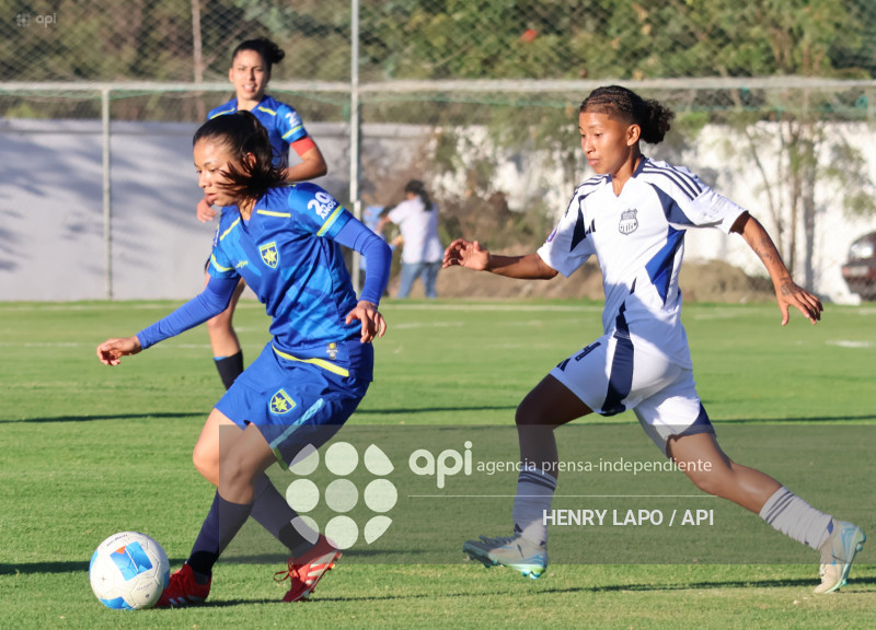 FBL SUPERLIGA FEMENINA ESPUCE VS EMELEC