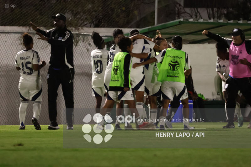 FBL SUPERLIGA FEMENINA ESPUCE VS EMELEC