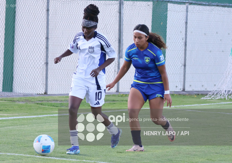 FBL SUPERLIGA FEMENINA ESPUCE VS EMELEC