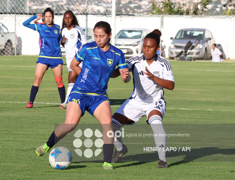 FBL SUPERLIGA FEMENINA ESPUCE VS EMELEC
