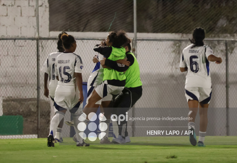 FBL SUPERLIGA FEMENINA ESPUCE VS EMELEC