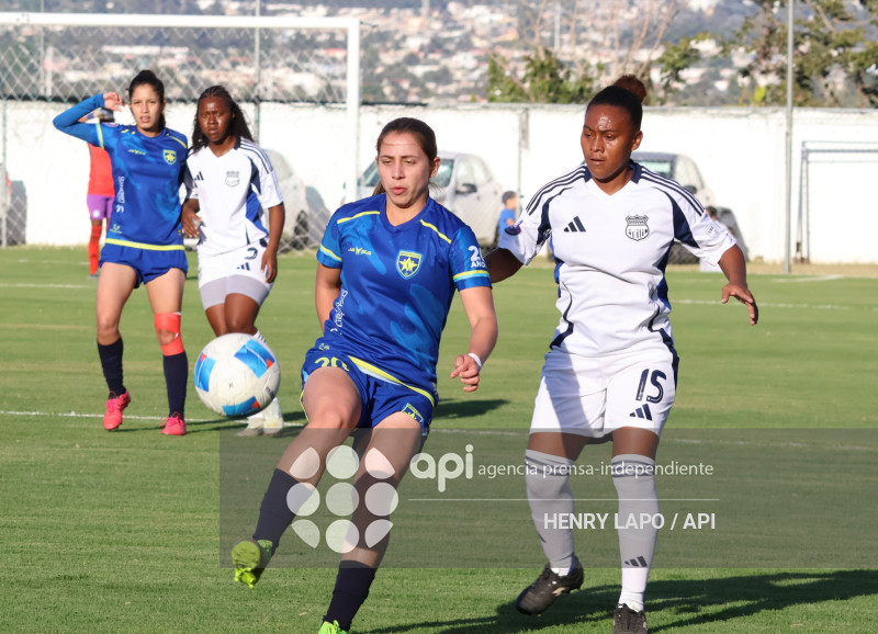 FBL SUPERLIGA FEMENINA ESPUCE VS EMELEC