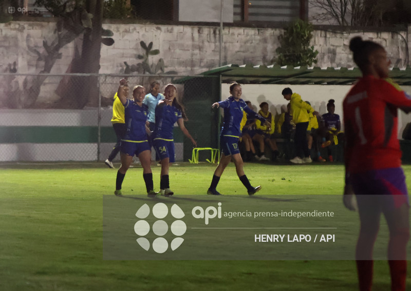 FBL SUPERLIGA FEMENINA ESPUCE VS EMELEC