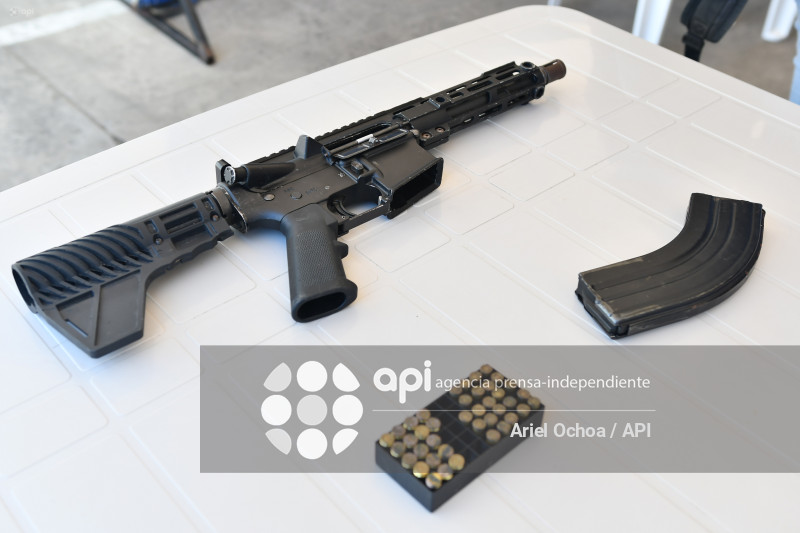 MANTA-DROGA-EL AROMO