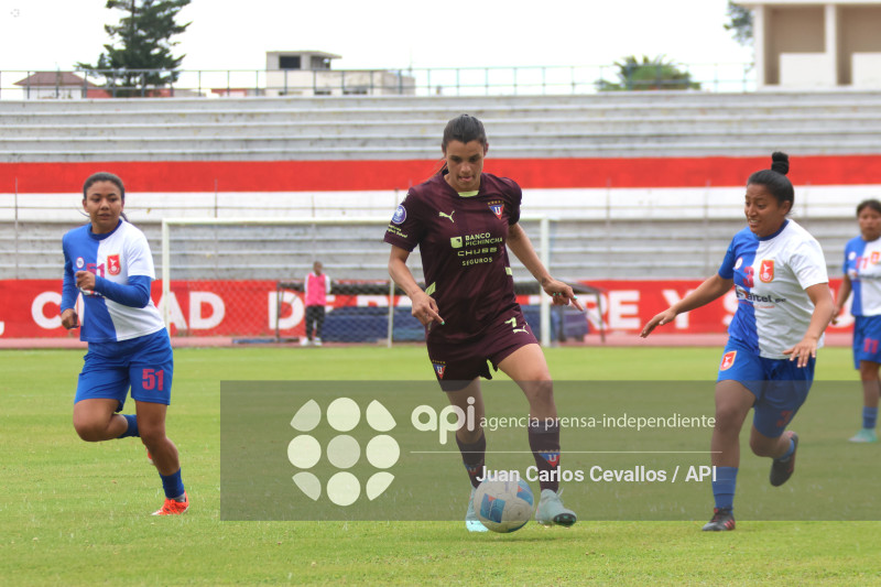 FBL-SUPERLIGA-DEPORTIVO IBARRA-LDU