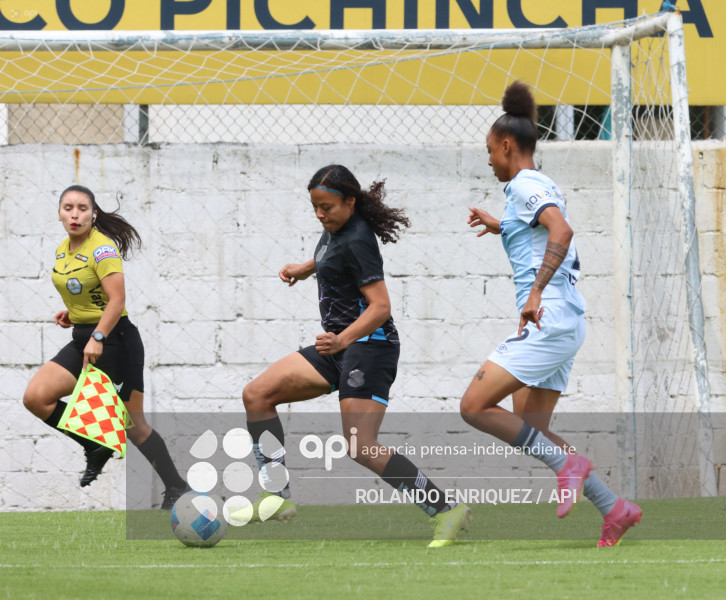 FBL SUPERLIGA FEMENINA CATOLICA VS MACARA