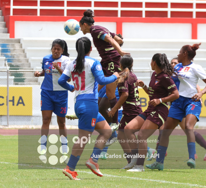 FBL-SUPERLIGA-DEPORTIVO IBARRA-LDU
