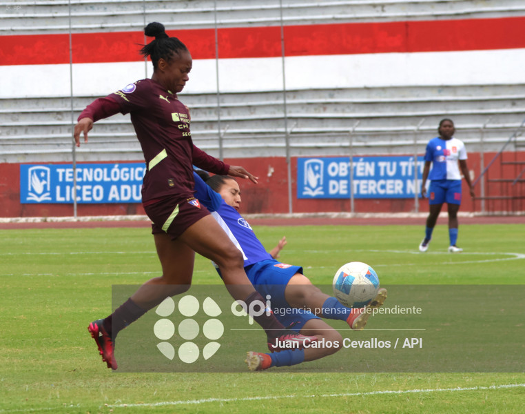 FBL-SUPERLIGA-DEPORTIVO IBARRA-LDU