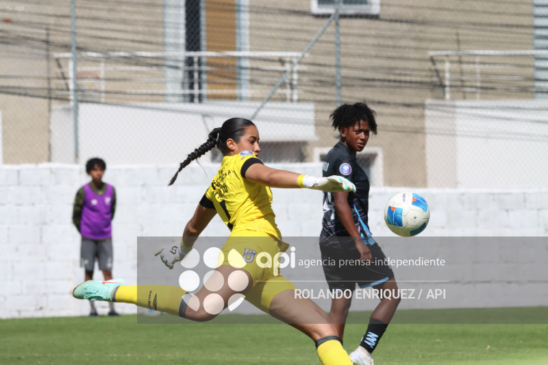 FBL SUPERLIGA FEMENINA CATOLICA VS MACARA