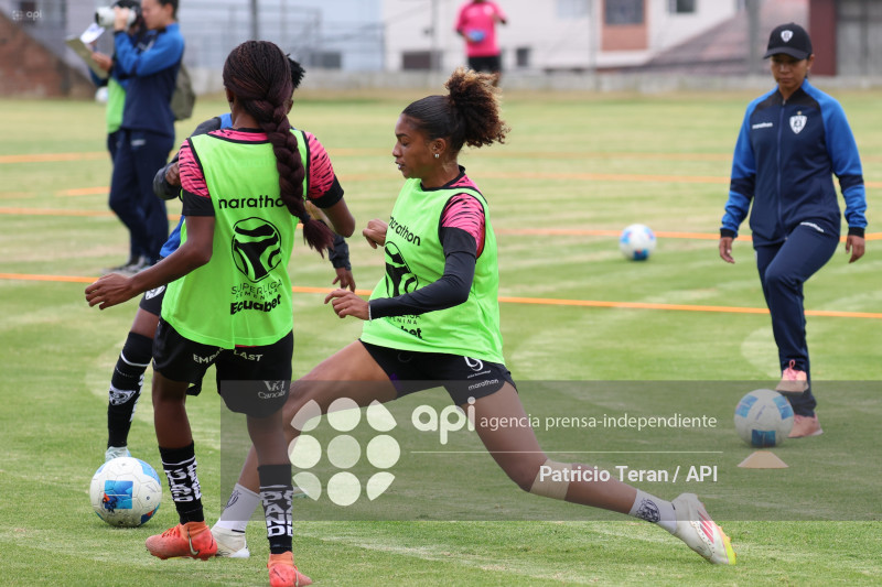 FBL SUPERLIGA FEMENINA VINO TINTO VS INDEPENDIENTE DEL VALLE